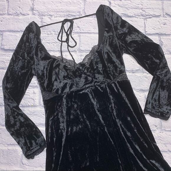 NEW Free People Kat Velvet MiniDress - Picture 4 of 10